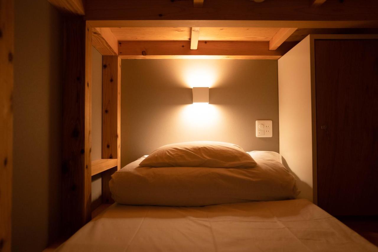Locomotion Coffee And Bed Tateyama  Εξωτερικό φωτογραφία